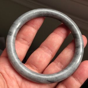 🖤Gray tone stone bangle